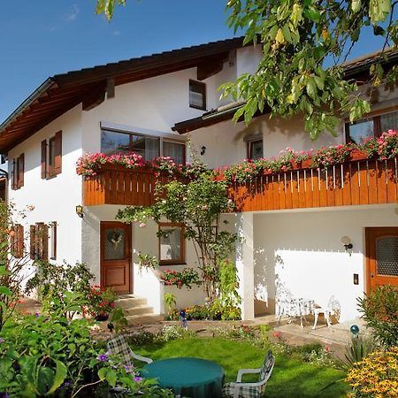 Ferienwohnungen Gmeiner Bad Endorf Esterno foto